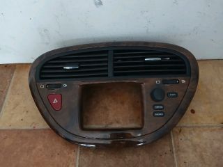 bontott PEUGEOT 607 Középső Szellőző