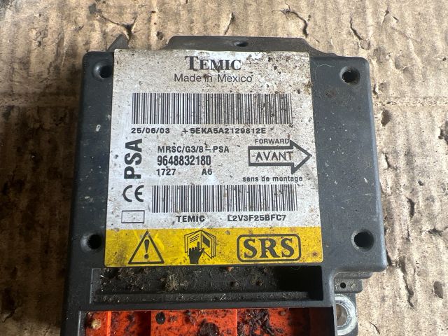 bontott PEUGEOT 607 Légzsák Elektronika