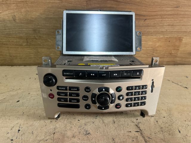 bontott PEUGEOT 607 Navigációs Fejegység