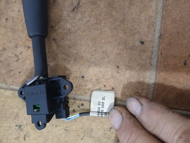 bontott PEUGEOT 607 Tempomat Kar (Magában)