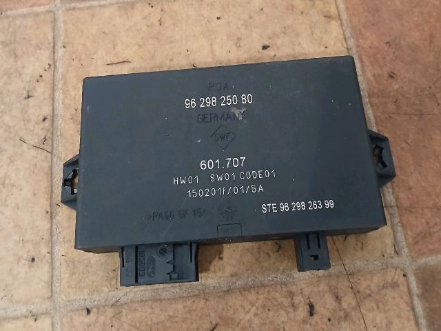 bontott PEUGEOT 607 Tolatóradar Elektronika