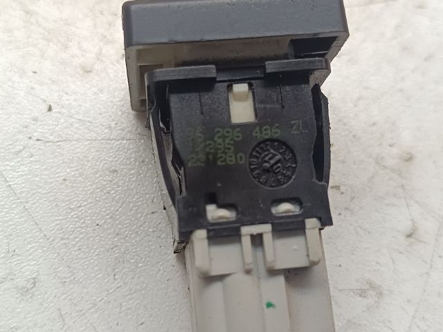 bontott PEUGEOT 607 Tolatóradar Kapcsoló