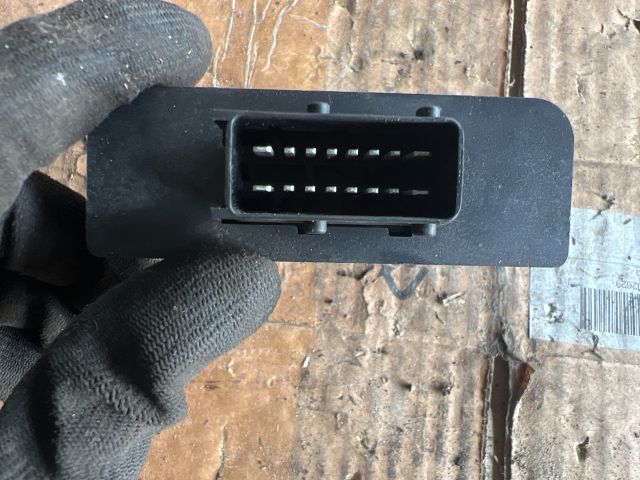 bontott PEUGEOT 607 Üzemanyag Befecskendező Vezérlő