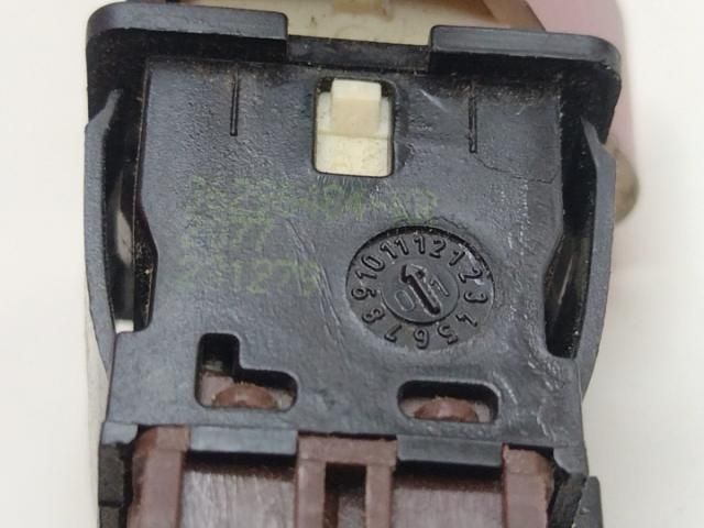 bontott PEUGEOT 607 Vészvillogó Kapcsoló