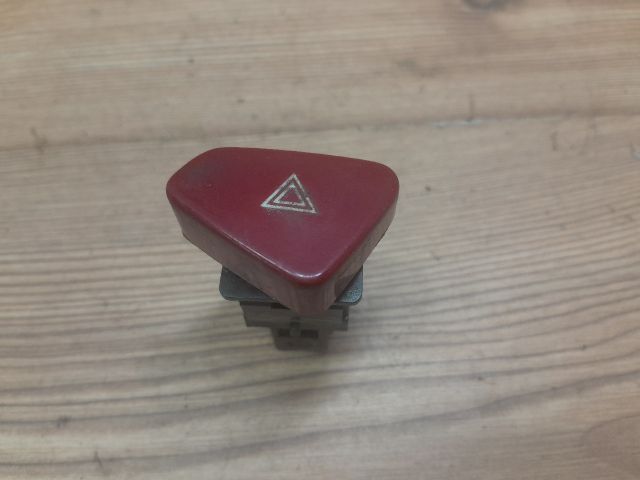 bontott PEUGEOT 607 Vészvillogó Kapcsoló