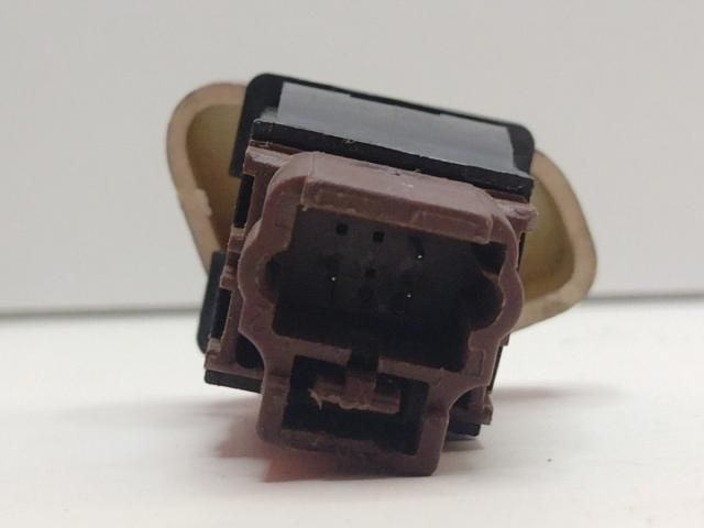 bontott PEUGEOT 607 Vészvillogó Kapcsoló