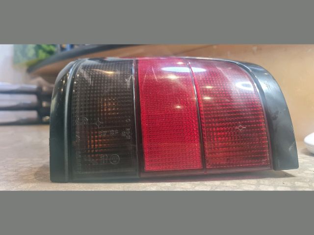 bontott PEUGEOT 806 Bal Külső Hátsó Lámpa