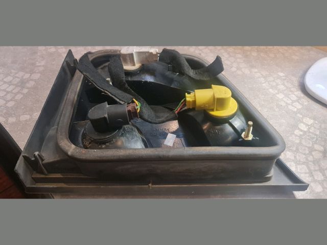 bontott PEUGEOT 806 Jobb Belső Hátsó Lámpa