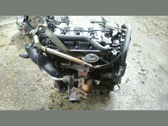 bontott PEUGEOT 807 Motor (Fűzött blokk hengerfejjel)