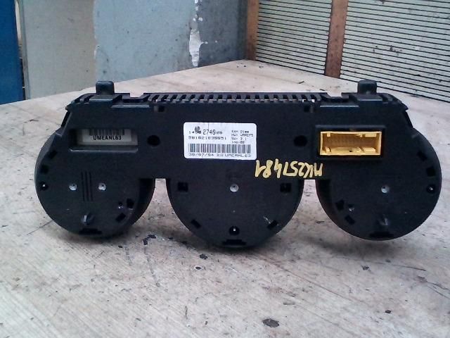 bontott PEUGEOT 807 Kilométeróra