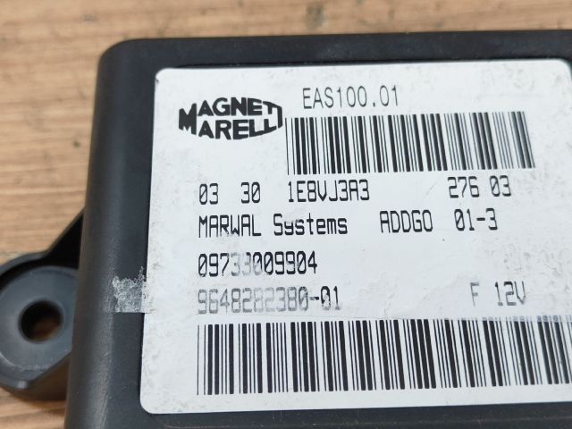 bontott PEUGEOT 807 Üzemanyag Szivattyú Relé