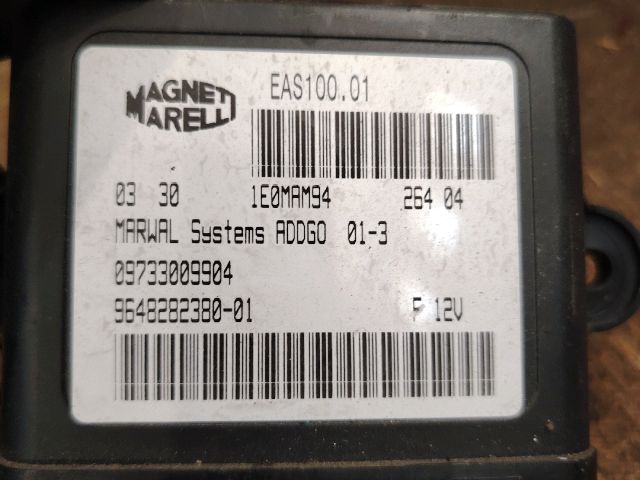 bontott PEUGEOT 807 Üzemanyag Szivattyú Relé