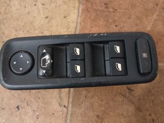 bontott PEUGEOT 807 Ablakemelő Kapcsoló Négyes / Kettes