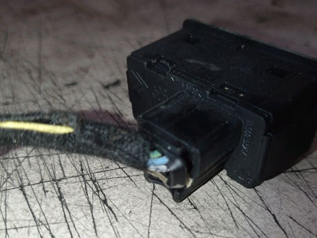 bontott PEUGEOT 807 Ablakemelő Kapcsoló (Pozíciófüggetlen)