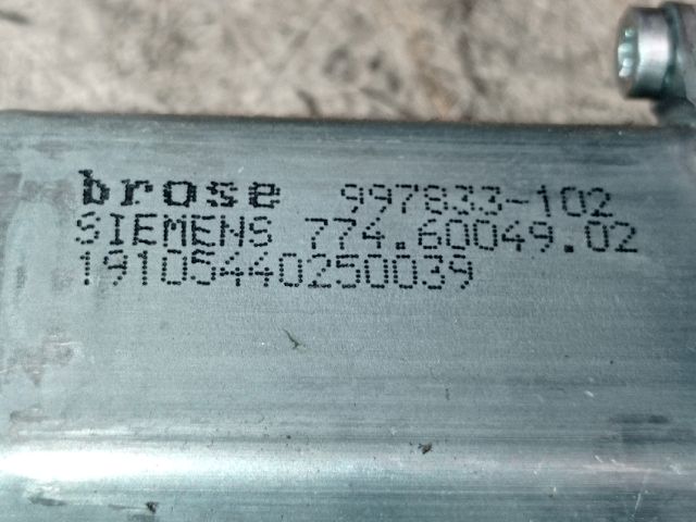 bontott PEUGEOT 807 Bal első Ablakemelő Motor