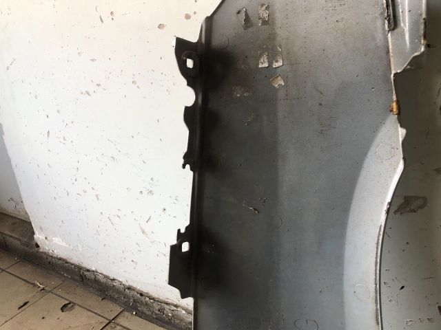 bontott PEUGEOT 807 Bal első Sárvédő