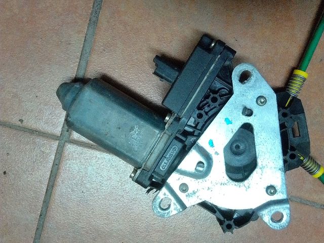 bontott PEUGEOT 807 Bal hátsó Ablakemelő Motor