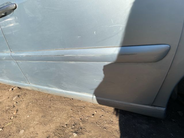 bontott PEUGEOT 807 Bal hátsó Ajtó (Üres lemez)