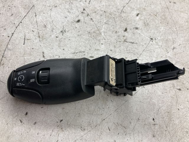 bontott PEUGEOT 807 Bal Multikormány Kapcsoló