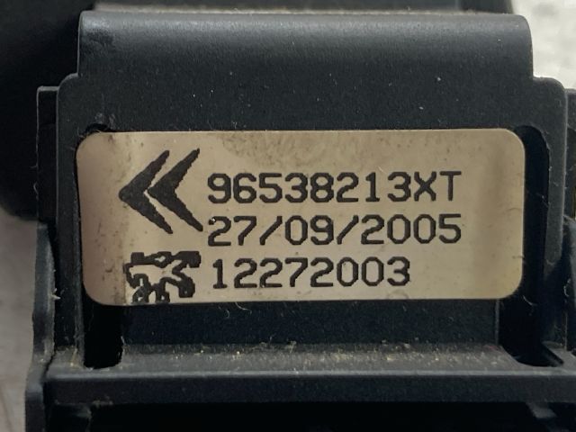 bontott PEUGEOT 807 Bal Multikormány Kapcsoló