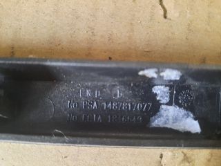 bontott PEUGEOT 807 Bal Műszerfal Díszléc