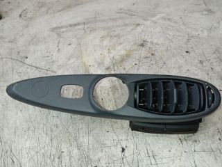 bontott PEUGEOT 807 Bal Szellőző