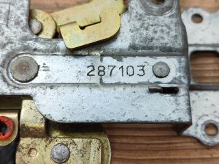 bontott PEUGEOT 807 Bal Tolóajtó Zárszerkezet