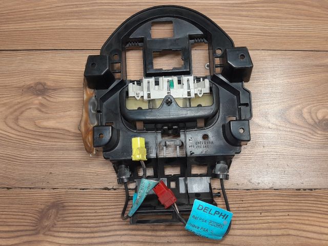 bontott PEUGEOT 807 Beltér Világítás Első