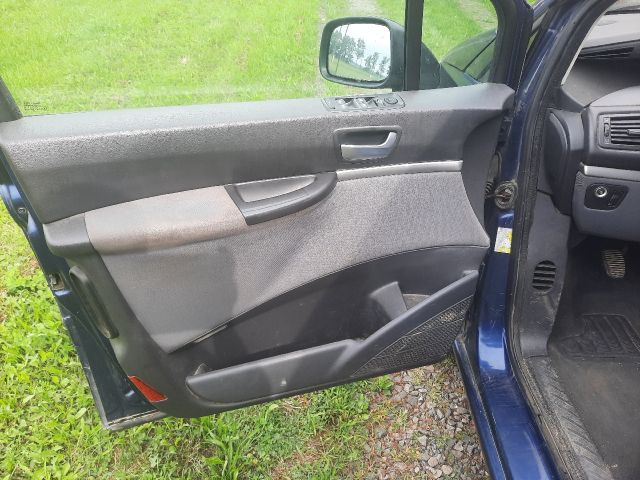 bontott PEUGEOT 807 Csomagtérajtó Burkolat (Részeivel)