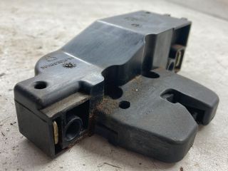 bontott PEUGEOT 807 Csomagtérajtó Zárszerkezet