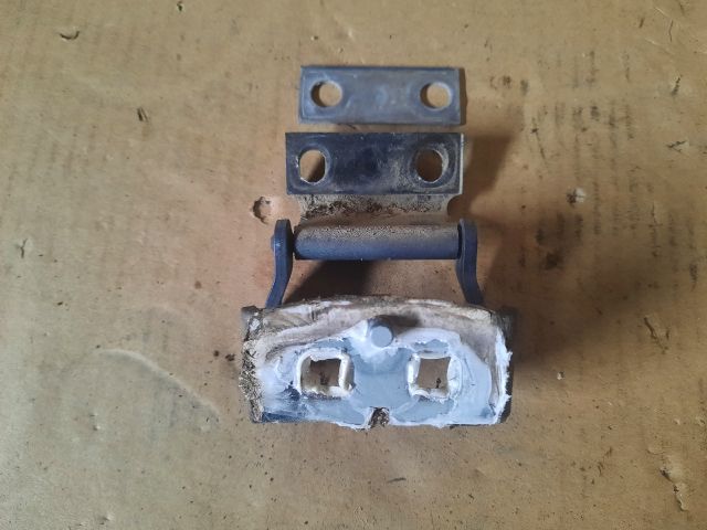 bontott PEUGEOT 807 Csomagtérajtó Zsanér