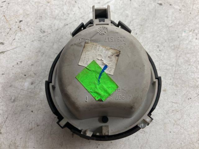 bontott PEUGEOT 807 Első Hamutartó