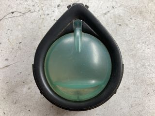 bontott PEUGEOT 807 Első Hamutartó