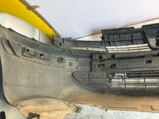 bontott PEUGEOT 807 Első Lökhárító (Részeivel)