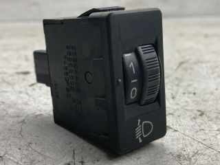 bontott PEUGEOT 807 Fényszórómagasság Állító Kapcsoló