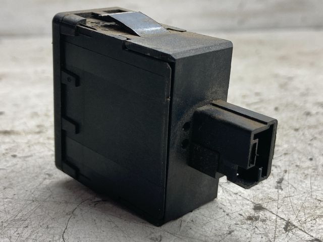 bontott PEUGEOT 807 Fényszórómagasság Állító Kapcsoló