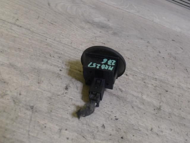 bontott PEUGEOT 807 Fűtéskapcsoló