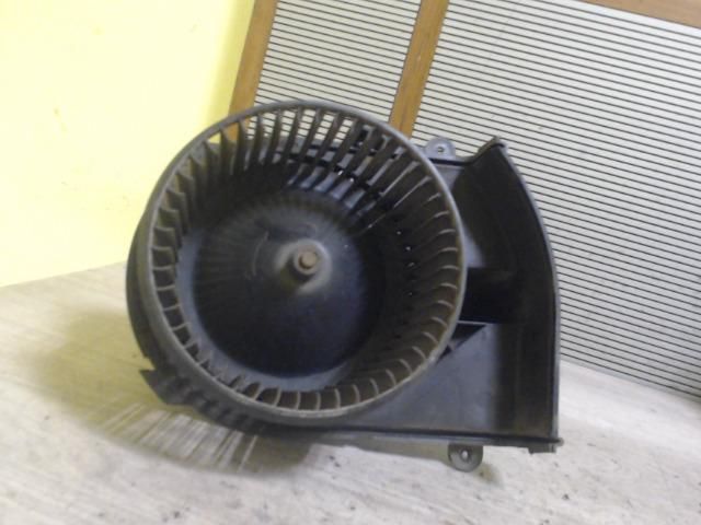 bontott PEUGEOT 807 Fűtőmotor (Nem klímás)