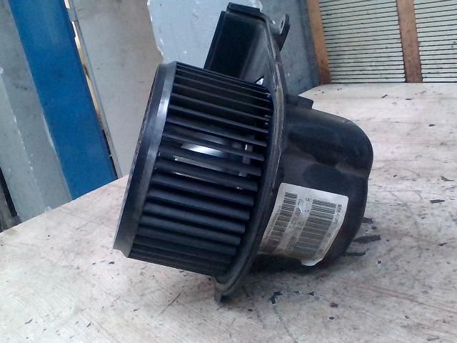 bontott PEUGEOT 807 Fűtőmotor (Nem klímás)