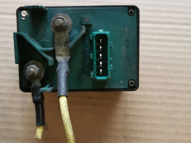 bontott PEUGEOT 807 Izzító Relé