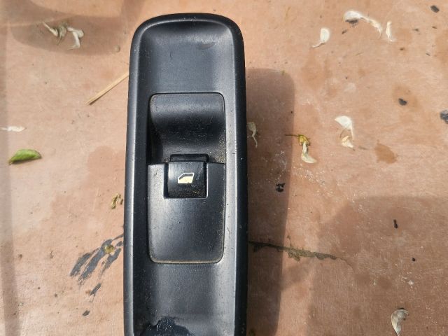 bontott PEUGEOT 807 Jobb első Ablakemelő Kapcsoló