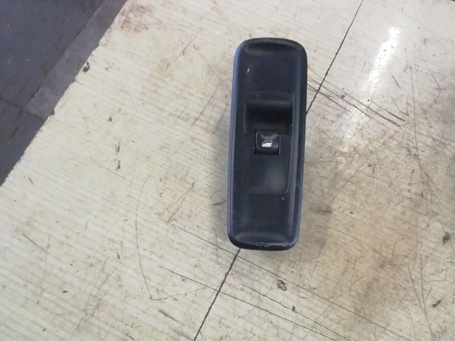 bontott PEUGEOT 807 Jobb első Ablakemelő Kapcsoló