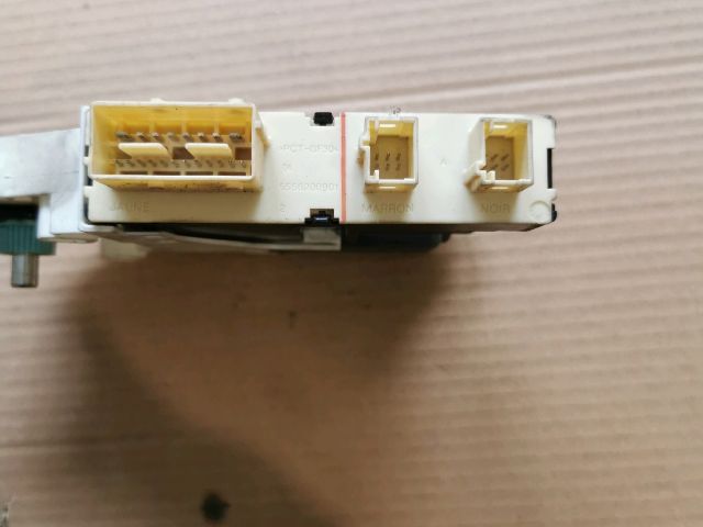 bontott PEUGEOT 807 Jobb első Ablakemelő Motor