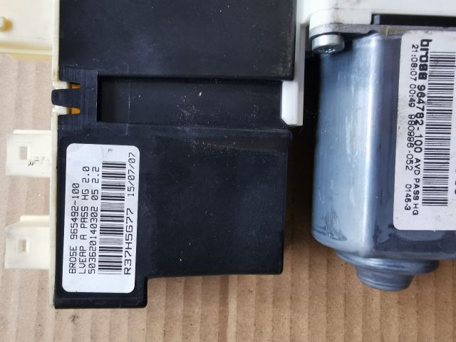 bontott PEUGEOT 807 Jobb első Ablakemelő Motor