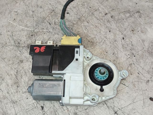 bontott PEUGEOT 807 Jobb első Ablakemelő Motor