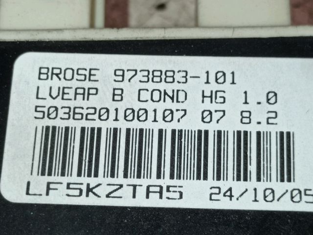 bontott PEUGEOT 807 Jobb első Ablakemelő Motor