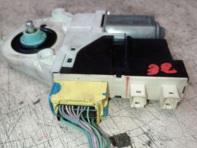 bontott PEUGEOT 807 Jobb első Ablakemelő Motor