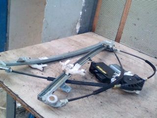 bontott PEUGEOT 807 Jobb első Ablakemelő Szerkezet (Elektromos)