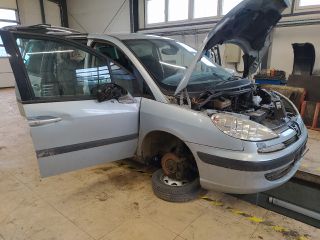 bontott PEUGEOT 807 Jobb első Ablakvezető Gumi