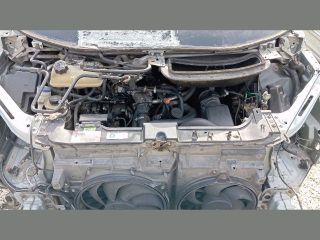 bontott PEUGEOT 807 Jobb első Ajtó (Részeivel)